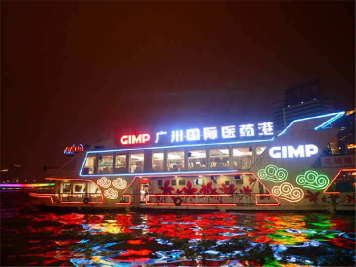 珠江夜游船介绍